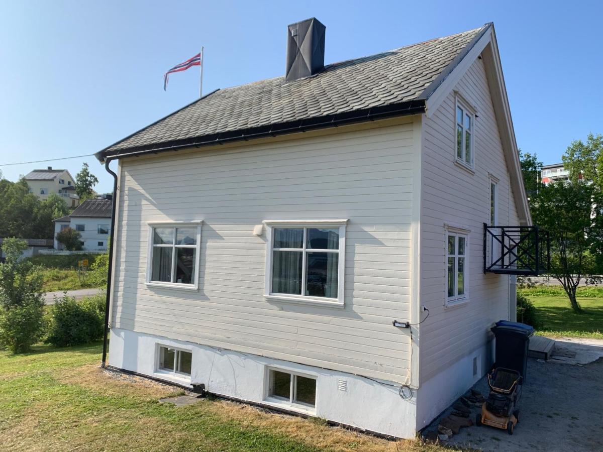 House In Central Finnsnes Eksteriør billede
